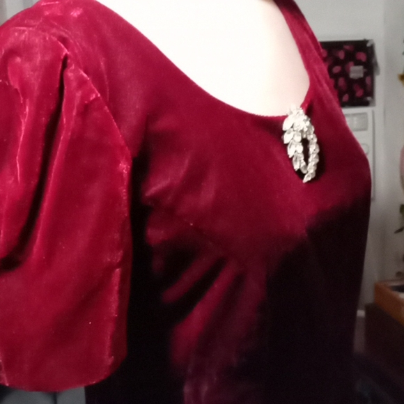 Vintage Velvet "  Sante Fe"  Made In USA Holiday  pencil Dress . Sz 6 - Picture 4 of 9